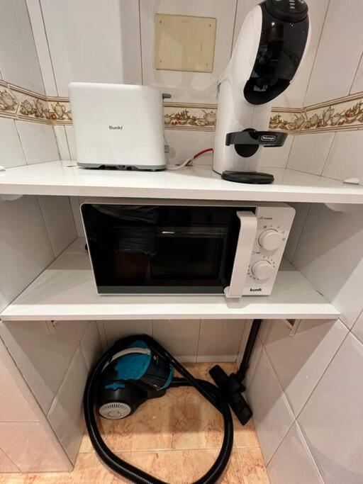 טורבייחה Cozy Apartment 5 Mins To Beach מראה חיצוני תמונה